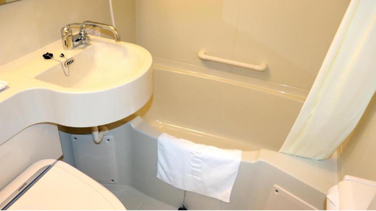 Toyoko Inn Tokyo Akishima-Eki Minami-Guchi Екстериор снимка
