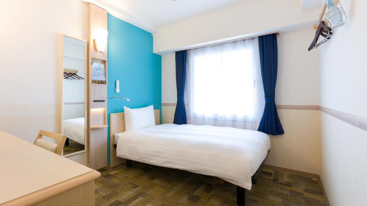 Toyoko Inn Tokyo Akishima-Eki Minami-Guchi Екстериор снимка